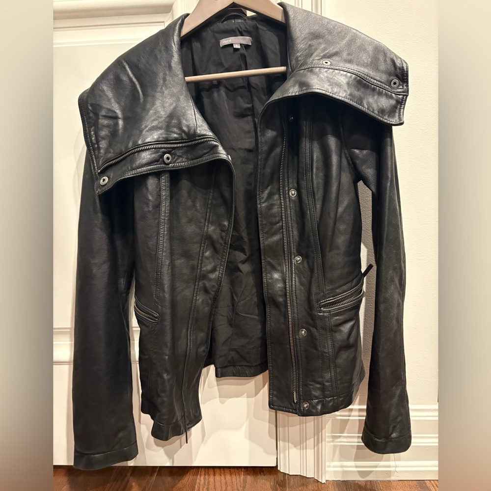 Vince Black Leather Moto Jacket - size Small
